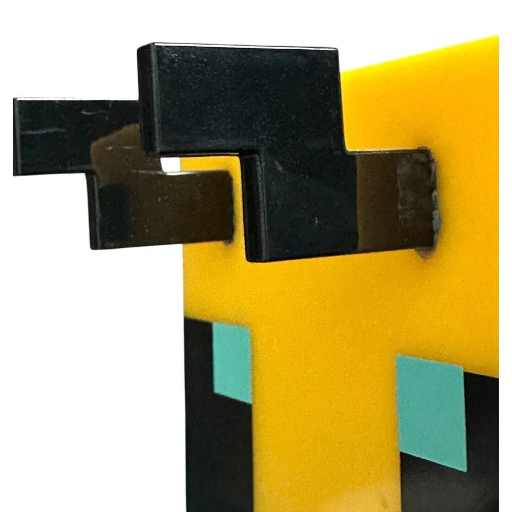 Minecraft Yellow Bee Figural Mood Light 5 Inches Tall‎ Tested And Working